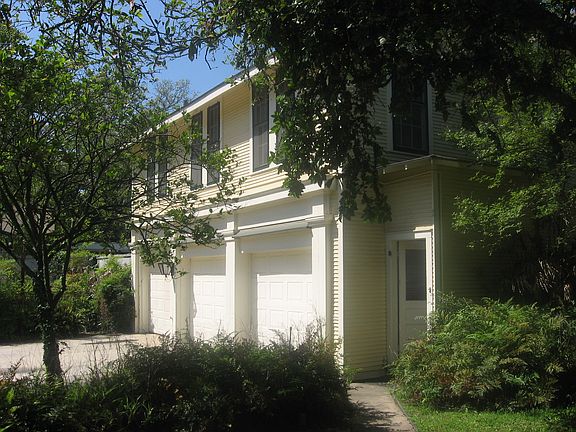 triple garage w/apt. up