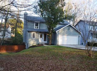 1069 Chapman Cir, Stone Mountain, GA 30088