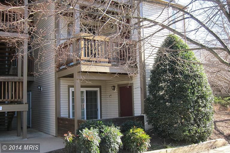 1st image of 6920 Victoria Dr Unit D