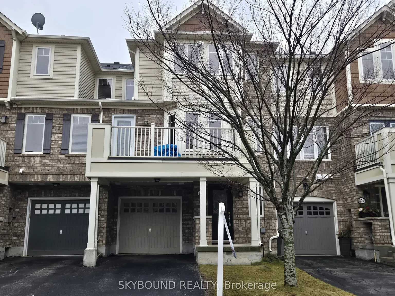 876 Fowles Ct photo 1