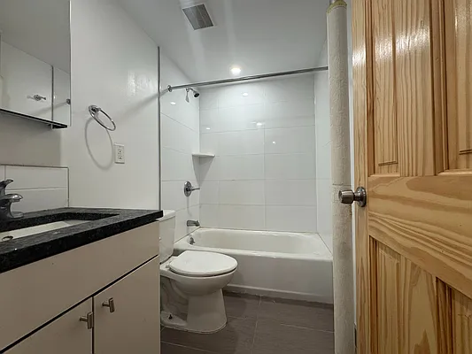 Rented by Sovereign Associates | media 6