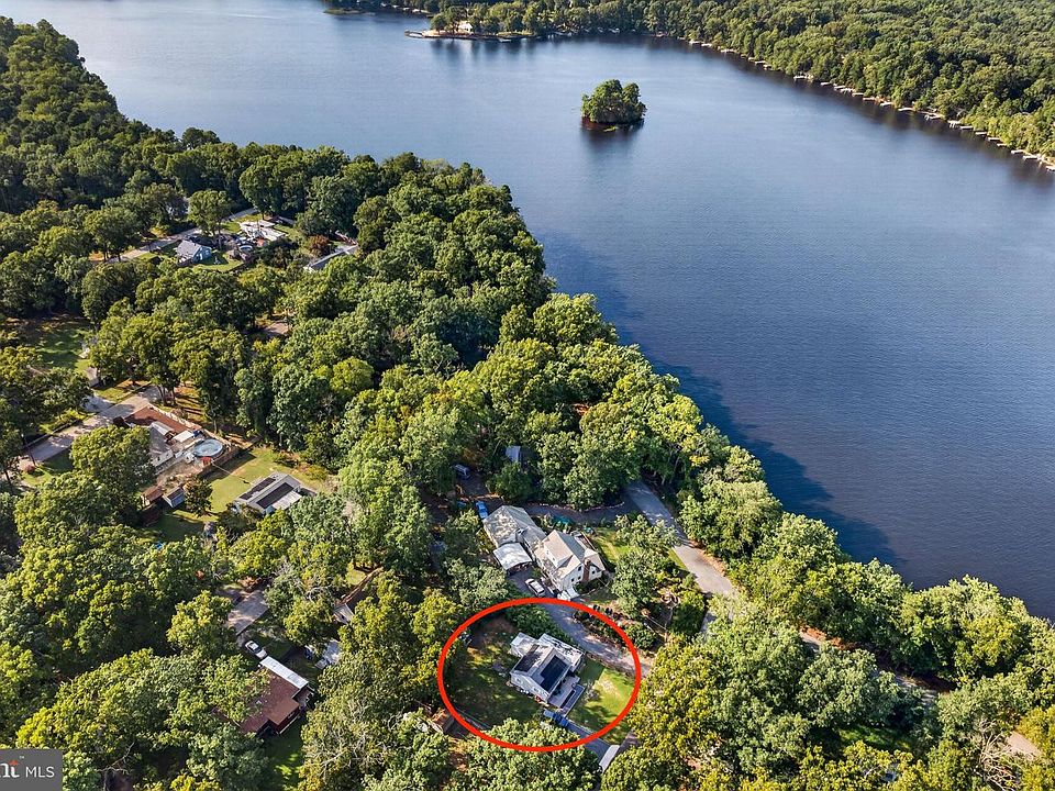 1st image of 105 Quail Rd