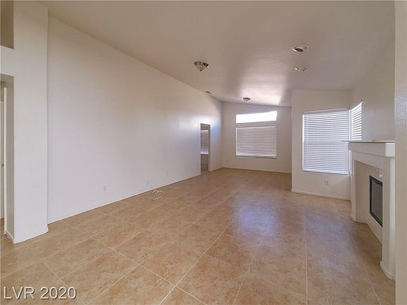 5th image of 1817 Klamath Falls Way