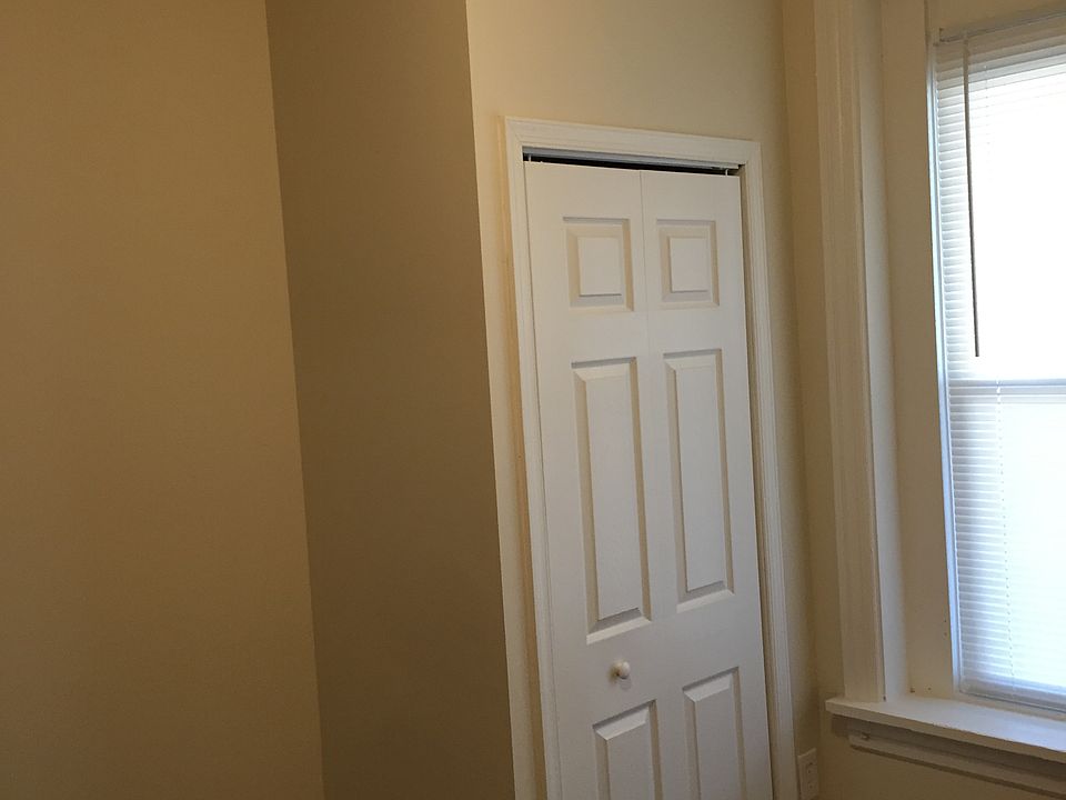 633 Emerald A Front Bed_03312016