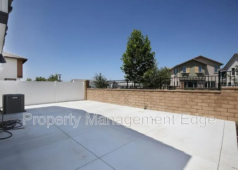 30183 Sunset Pier Dr — Photo 22