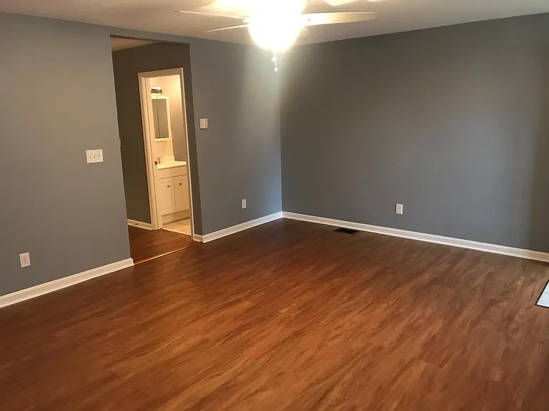 1003 E Breckinridge St #1 — Photo 2