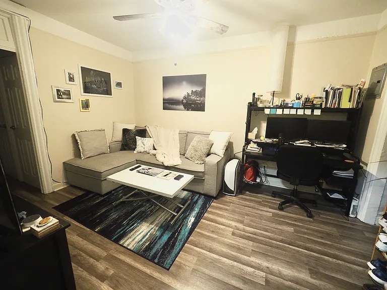 25-21 23rd St #3R — Photo 7