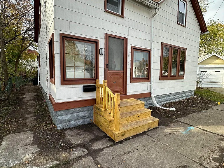 107 S Roberts Rd — Photo 13