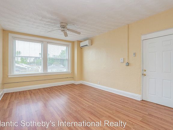 5th image of 9335 Buckman Ave APT B6
