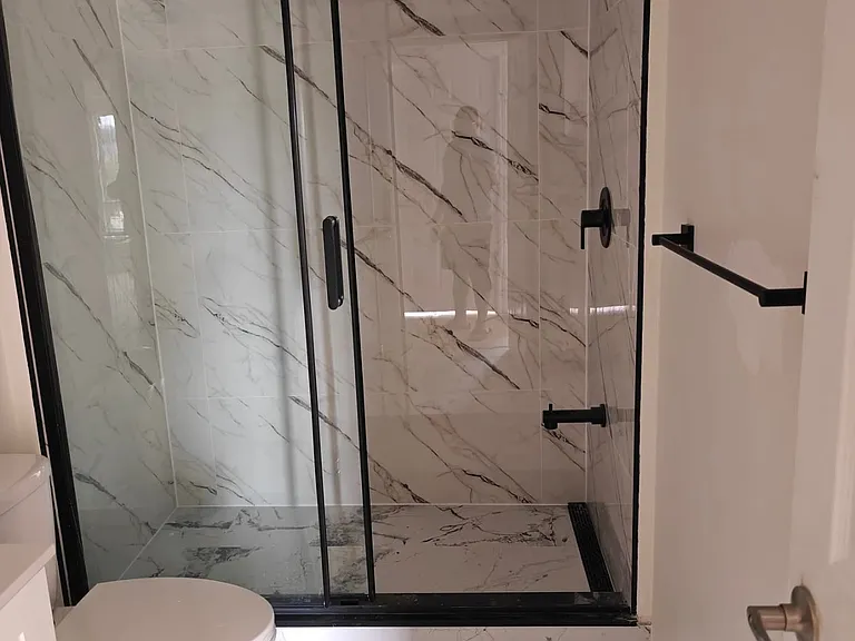 60 Lynnmore St #208 — Photo 5
