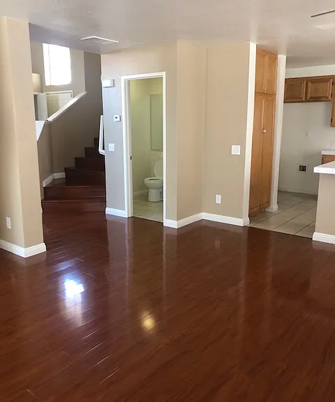 584 Ocean Ave — Photo 6