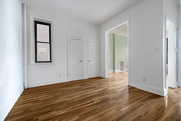 Rented by Compass | media 9