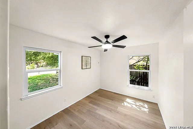 10 Linden Ave — Photo 14