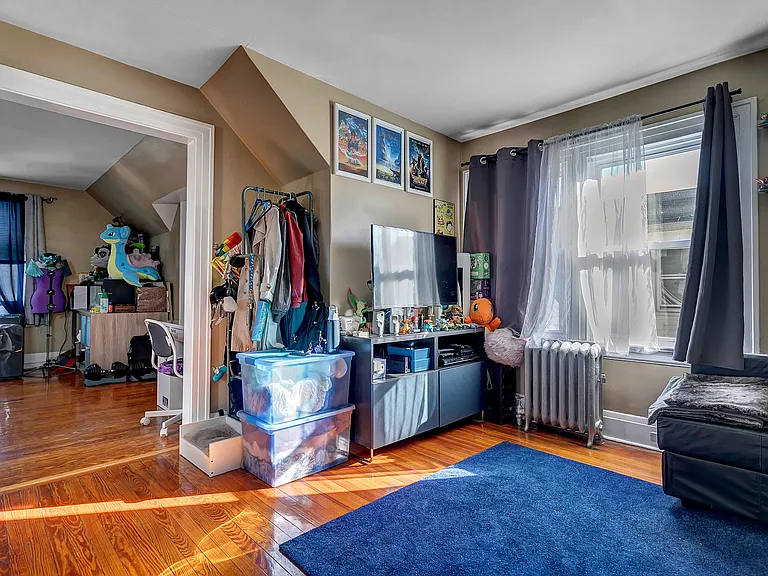 68 Sheldon Ter #3 — Photo 4