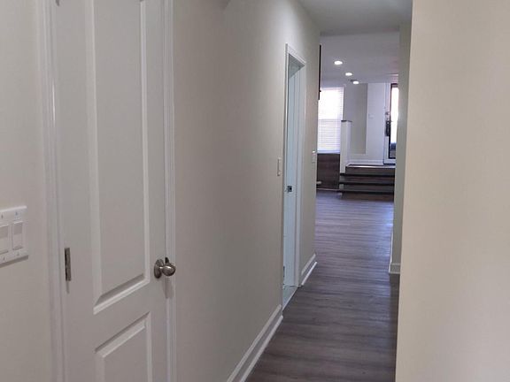 4th image of 1637 W Morse Ave