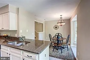 353 Barnfield Sq NE — Photo 16