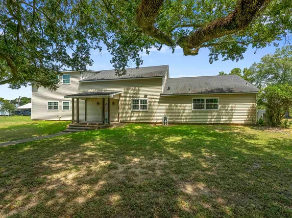 400 E Nichols St, Welsh, LA 70591