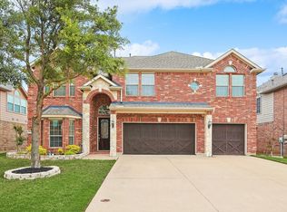 2932 Montalbo, Grand Prairie, TX 75054