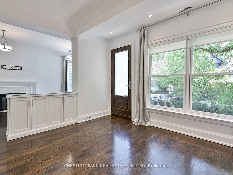 16 Scarth Rd #1 — Photo 11