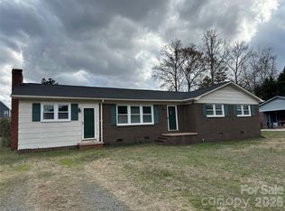 3999 Harrisburg Dr, Harrisburg, NC 28075