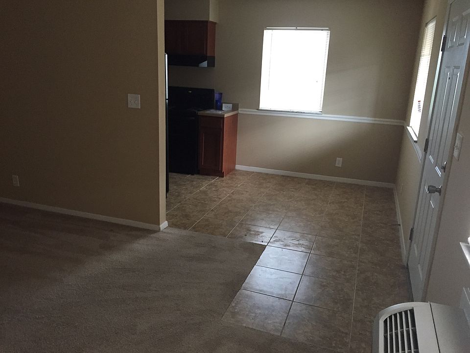 1st image of 826 W Hill Ave APT 301