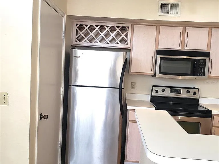 7280 Westpointe Blvd #831 — Photo 7