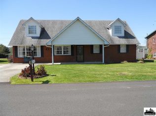 108 Fitzpatrick St, South Pt, OH 45680