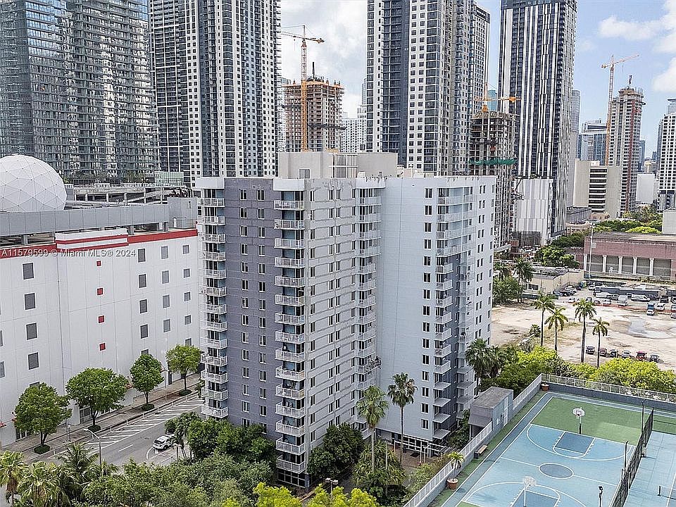 1st image of 800 N Miami Ave #102E