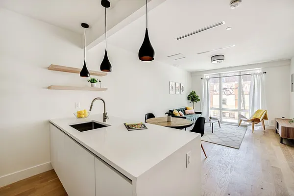 Sold by Compass | media 1