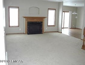 5th image of 544 11th Ave N