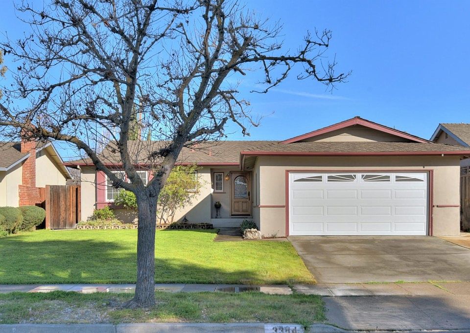 1st image of 3384 Calvin Ave