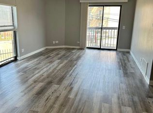 3121 W Madison St #301/302, Chicago, IL 60612