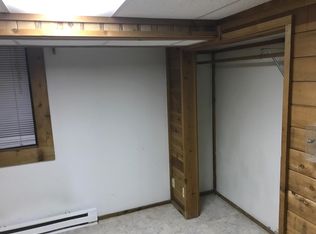 1109 E 3rd St #1B, Duluth, MN 55805