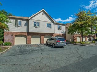 63 Sunrise Dr #702, Whippany, NJ 07981