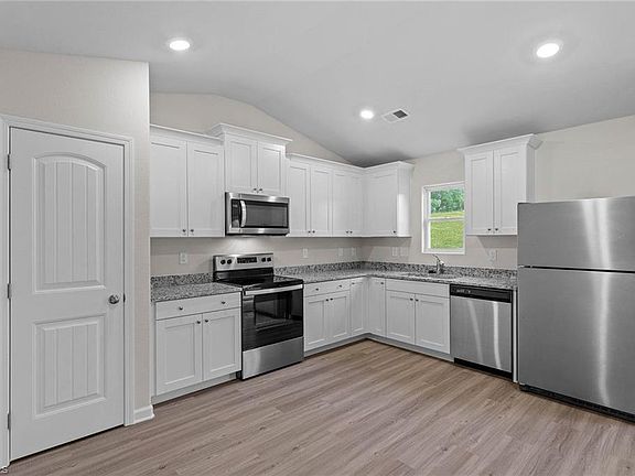 3rd image of 4907 Craigie Hill Ln