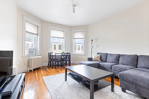 1568 Commonwealth Ave #8 Photo 1