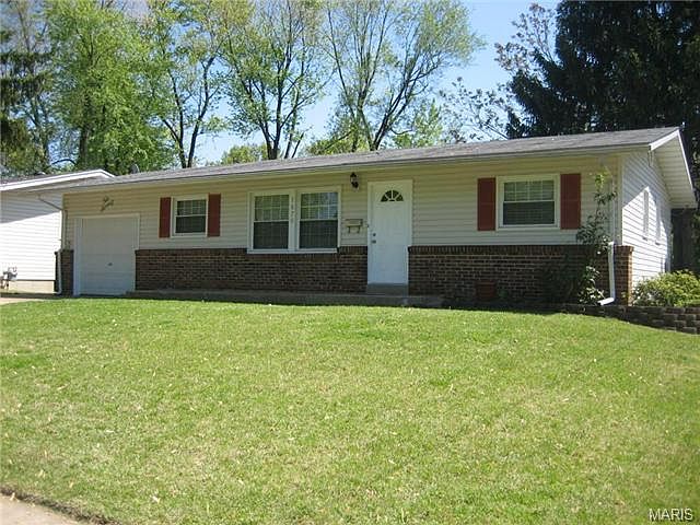 1st image of 1070 Rogers Ln