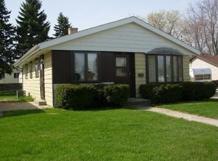 3807 W Marshall St, Manitowoc, WI 54220