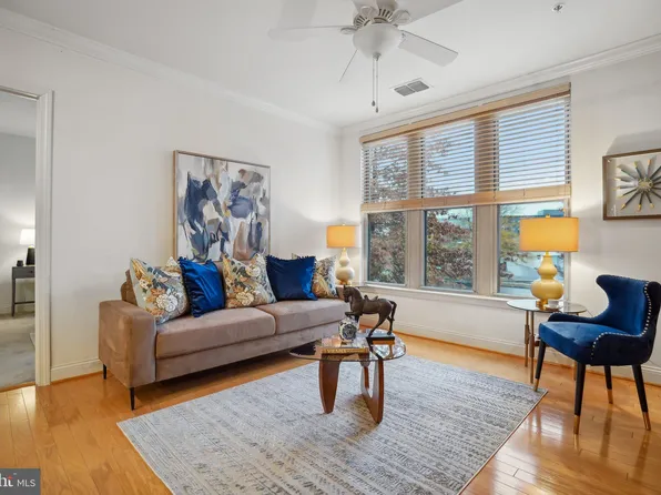 1391 Pennsylvania Ave SE Unit 247, Washington, DC 20003