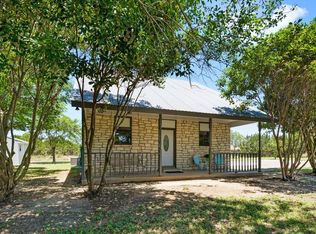 70 Dillo Trl, Liberty Hill, TX 78642