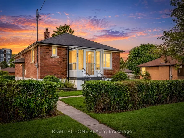 544 Brimley Rd, Toronto, ON M1J 1A8