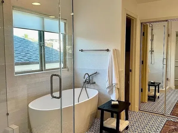 610 Orchid Ave #1/2, Corona Del Mar, CA 92625