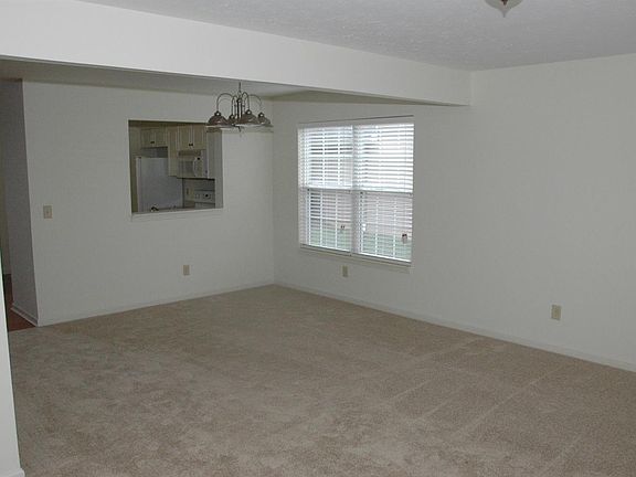 5th image of 4455 Black Oak Ln