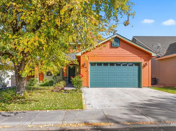 2246 N Eagle Creek Ln, Eagle, ID 83616
