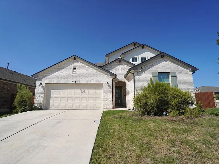 16716 Casa Anna Dr — Photo 2