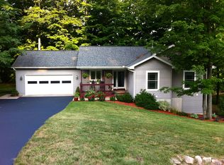 1173 Birmley Estates Dr, Traverse City, MI 49696