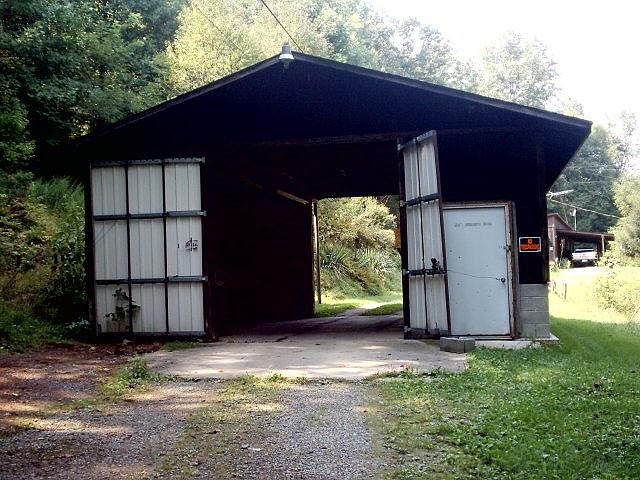 2nd image of Hopewell Rd