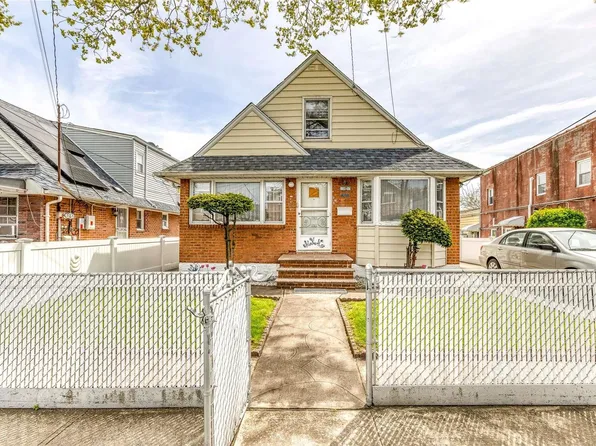 130-37 122nd Place, South Ozone Park, NY 11420