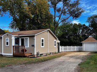 2725 3rd St, Eau Claire, WI 54703