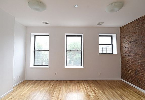 3rd image of 2070 5th Ave #2E
